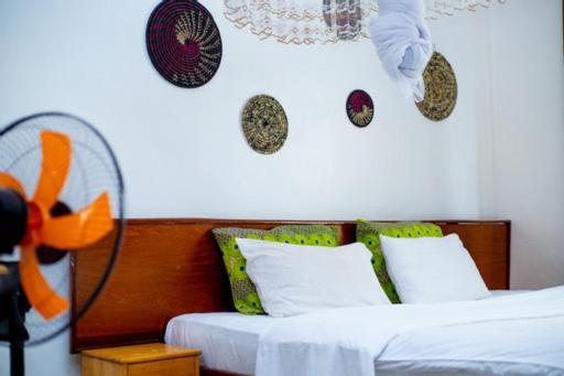 Judith Home Fika Cafe Kigali Exteriör bild
